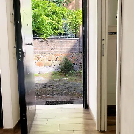 Wonderful Little Gem With A Large Private Terrace! Apartament *